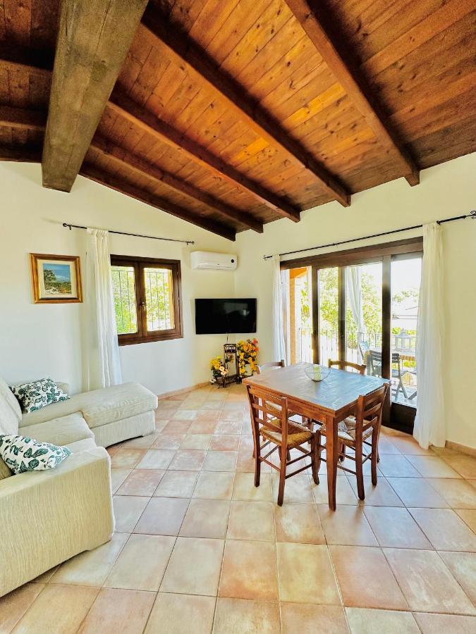 אולביה Villa Antonella Apartments מראה חיצוני תמונה