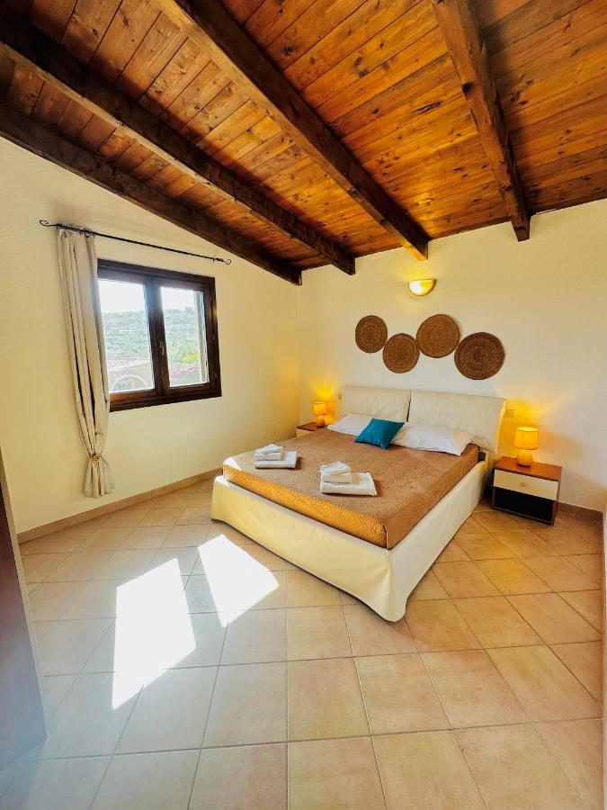 אולביה Villa Antonella Apartments מראה חיצוני תמונה