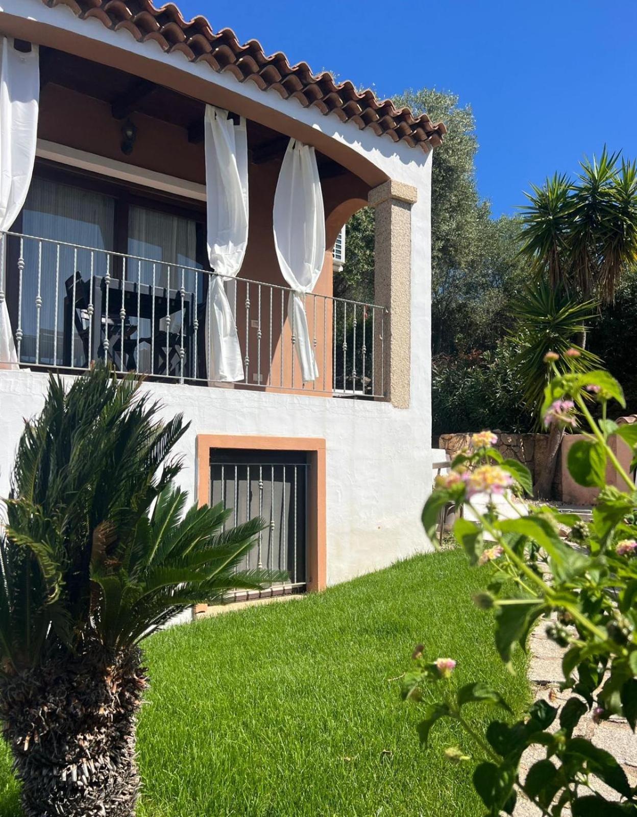 אולביה Villa Antonella Apartments מראה חיצוני תמונה